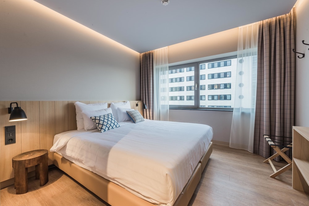Urban Lodge Hotel - zdjęcie 3