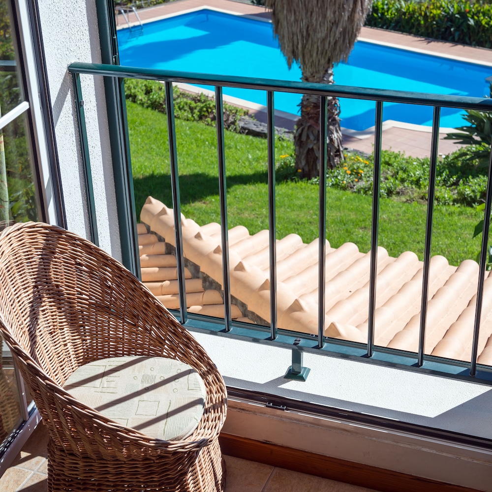 Hotel Quinta Alegre — Swimming pool in Estreito da Calheta, Madeira