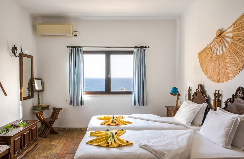 Algar Seco Parque — Hotel rooms in Carvoeiro, Faro