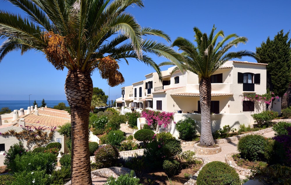 Algar Seco Parque — Hotel building in Carvoeiro, Faro