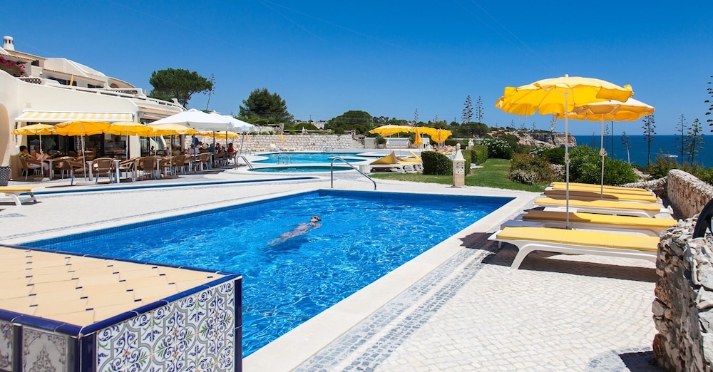 Algar Seco Parque — Swimming pool in Carvoeiro, Faro