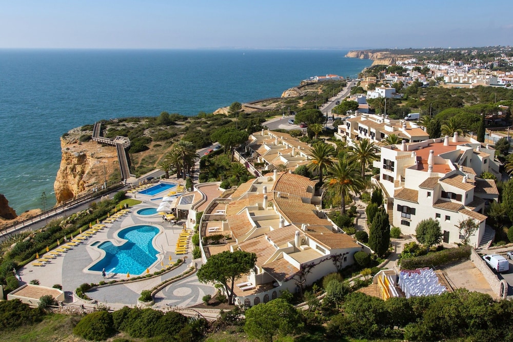 Algar Seco Parque — Hotel building in Carvoeiro, Faro