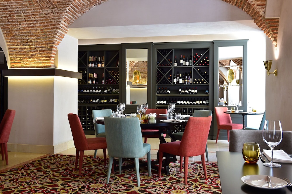 Pousada de Lisboa - Small Luxury Hotels Of The World — Restaurant & bars in Lisbon, Lisboa