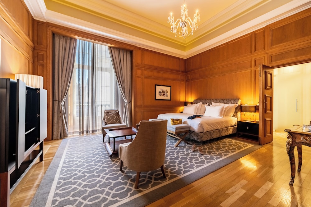 Pousada de Lisboa - Small Luxury Hotels Of The World — Hotel rooms in Lisbon, Lisboa