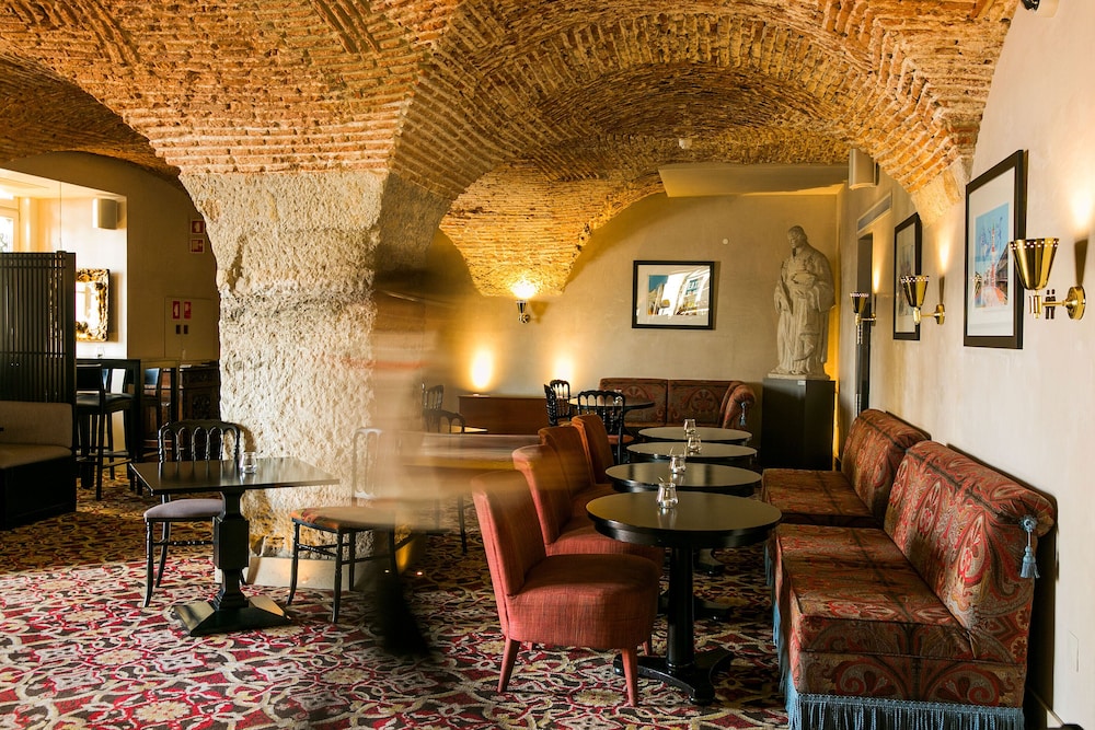 Pousada de Lisboa - Small Luxury Hotels Of The World — Restaurant & bars in Lisbon, Lisboa