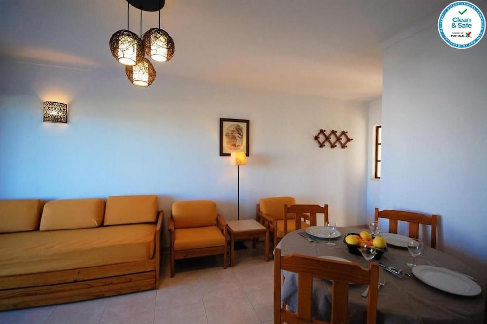Solar dos Vilarinhos — Hotel rooms in Albufeira, Faro