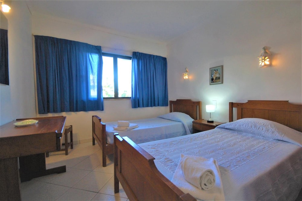Solar dos Vilarinhos — Hotel rooms in Albufeira, Faro