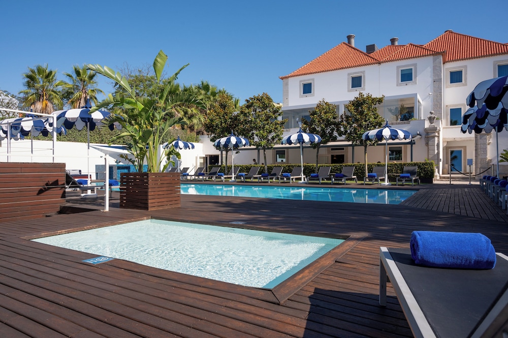 Palácio do Governador - Lisbon Hotel & Spa — Swimming pool in Lisbon, Lisboa