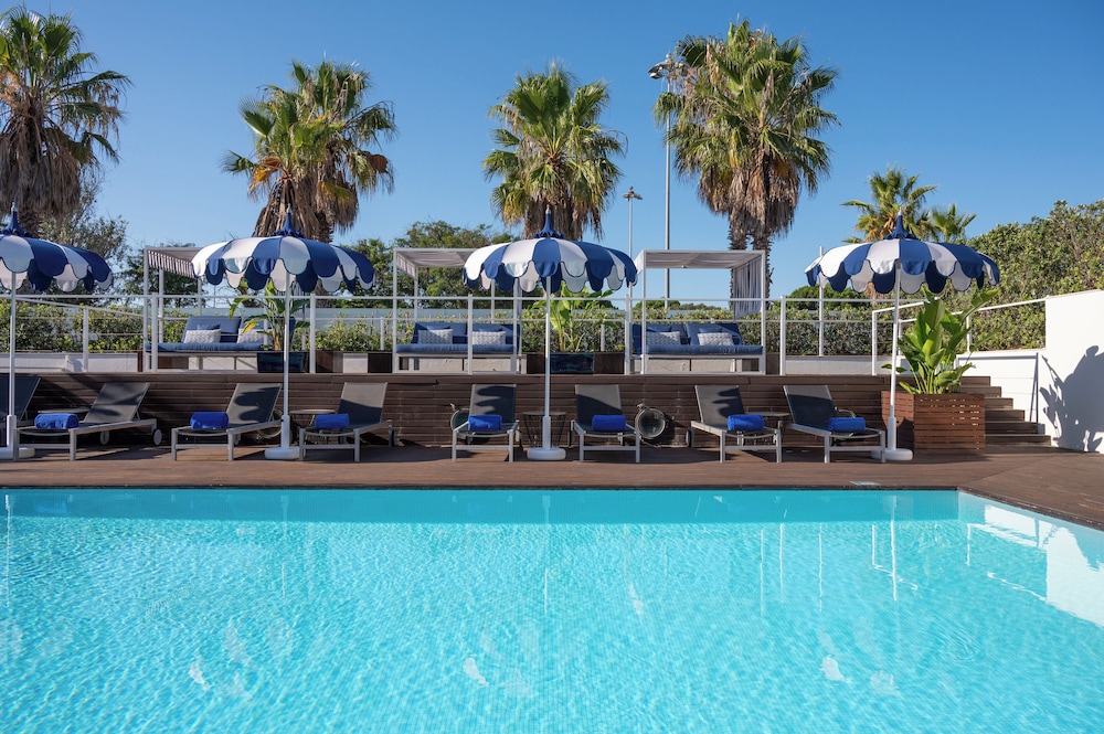 Palácio do Governador - Lisbon Hotel & Spa — Swimming pool in Lisbon, Lisboa