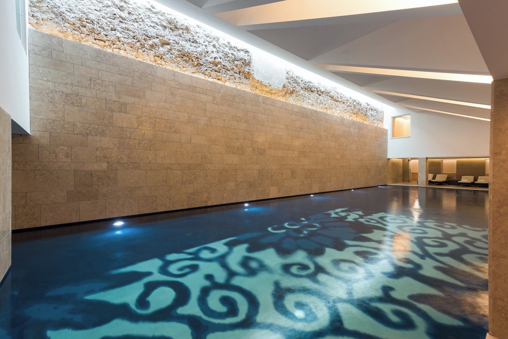 Palácio do Governador - Lisbon Hotel & Spa — Swimming pool in Lisbon, Lisboa