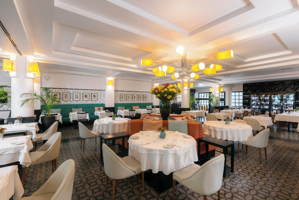 Castanheiro Boutique Hotel — Restaurant & bars in Funchal, Madeira
