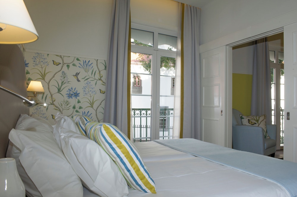 Castanheiro Boutique Hotel — Hotel rooms in Funchal, Madeira