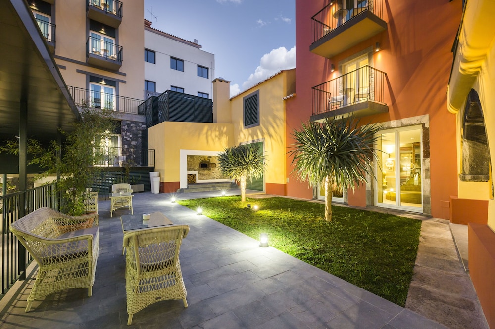 Castanheiro Boutique Hotel — Hotel building in Funchal, Madeira