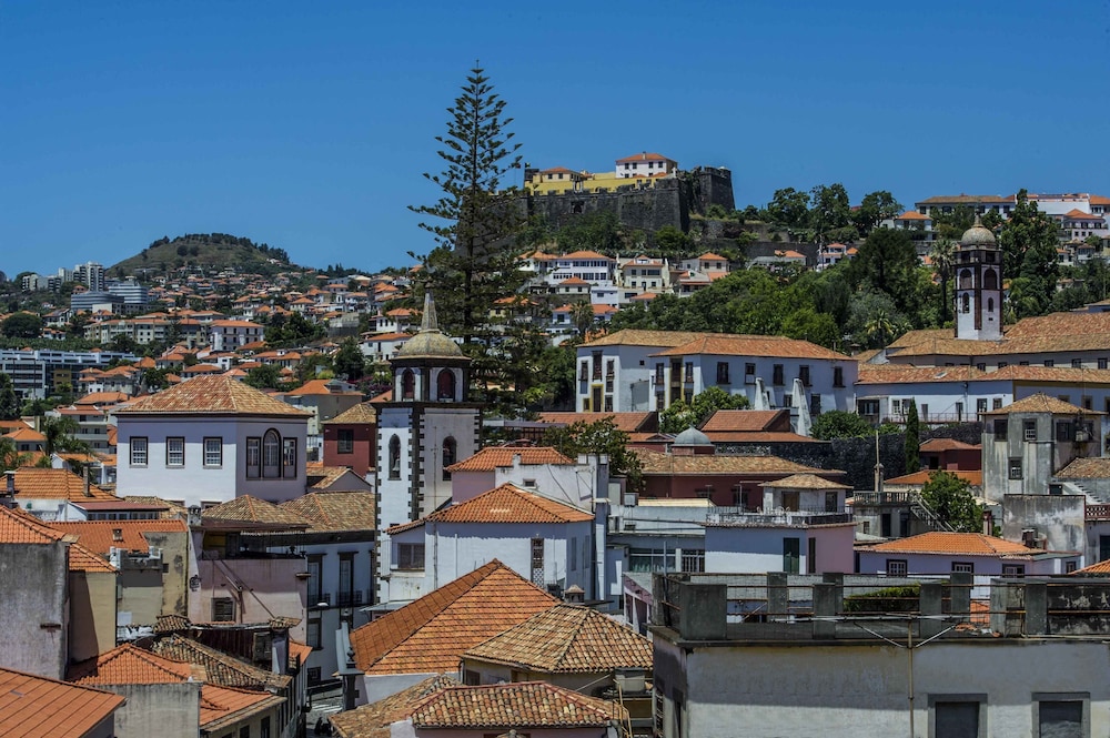 Castanheiro Boutique Hotel — Attractions in the area in Funchal, Madeira