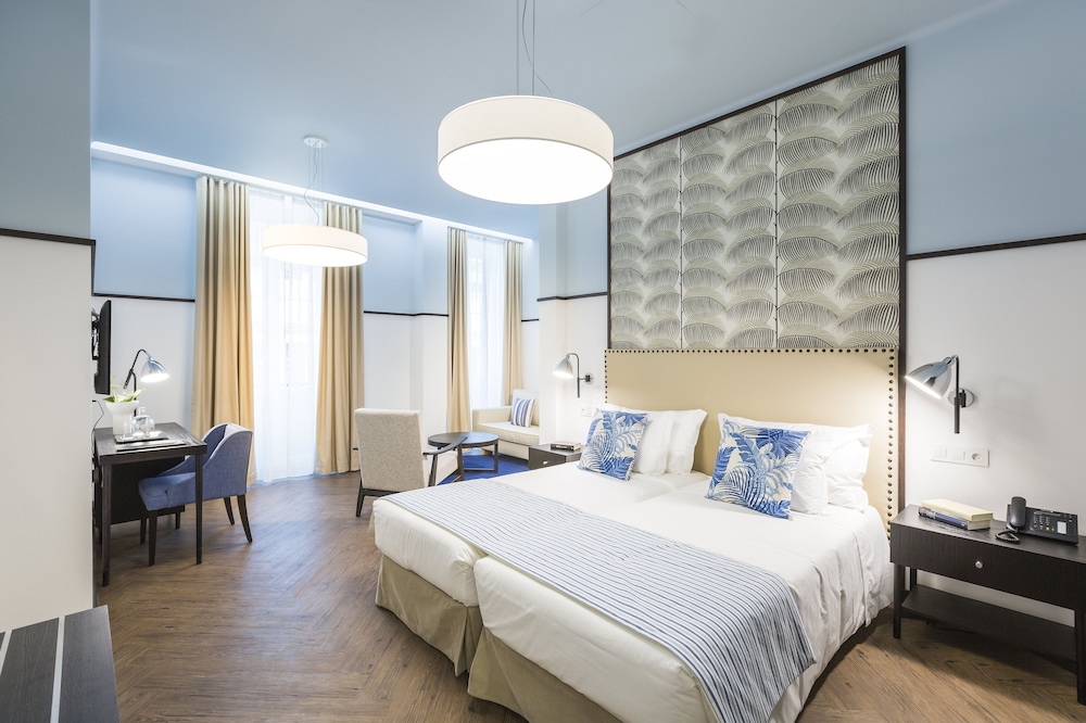 Castanheiro Boutique Hotel — Hotel rooms in Funchal, Madeira