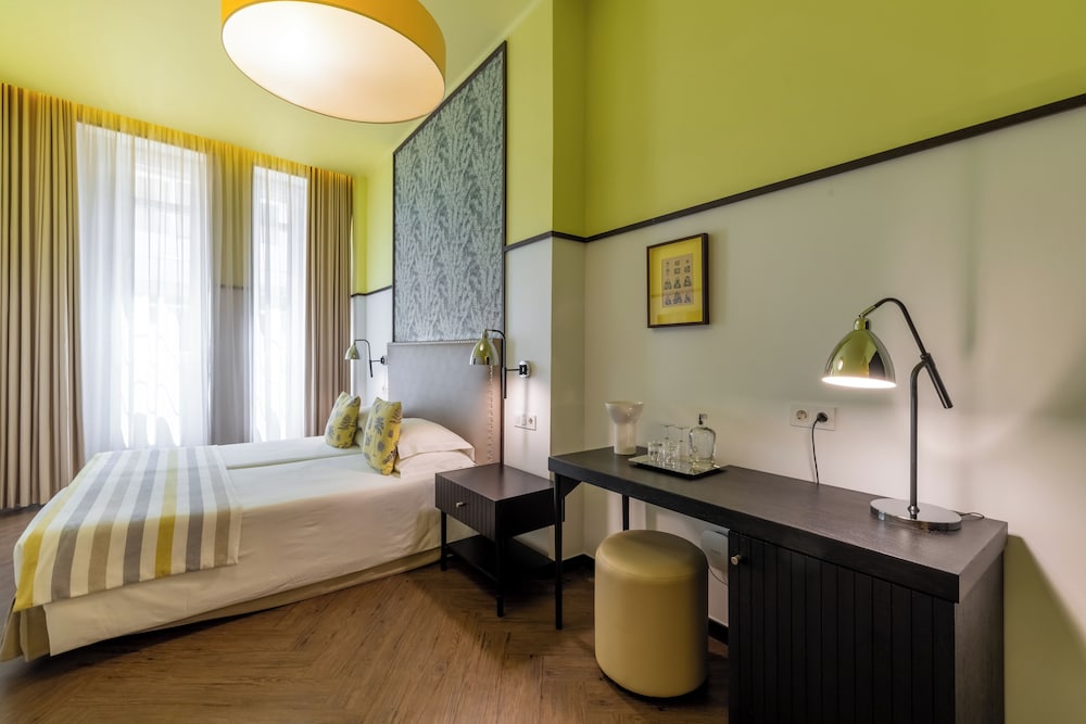 Castanheiro Boutique Hotel — Hotel rooms in Funchal, Madeira