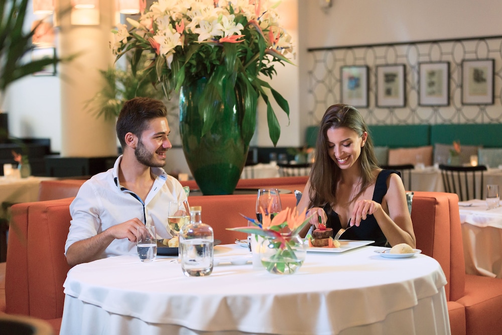 Castanheiro Boutique Hotel — Restaurant & bars in Funchal, Madeira