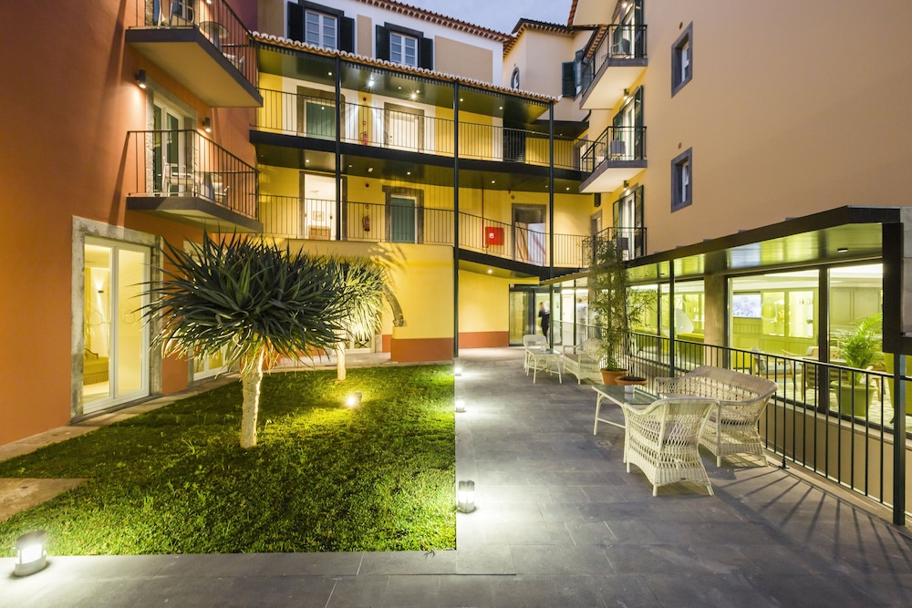 Castanheiro Boutique Hotel — Hotel building in Funchal, Madeira