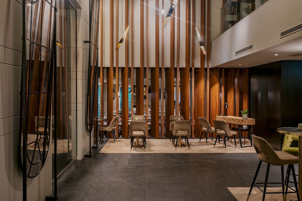 Hotel Vincci Liberdade — Restaurant & bars in Lisbon, Lisboa