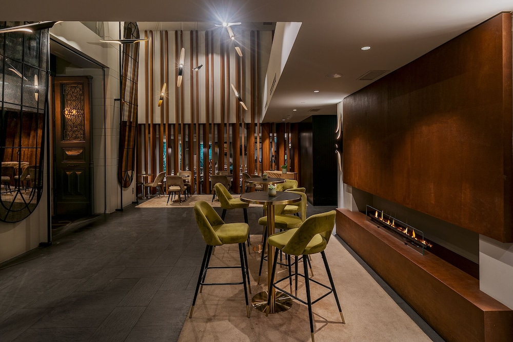 Hotel Vincci Liberdade — Restaurant & bars in Lisbon, Lisboa