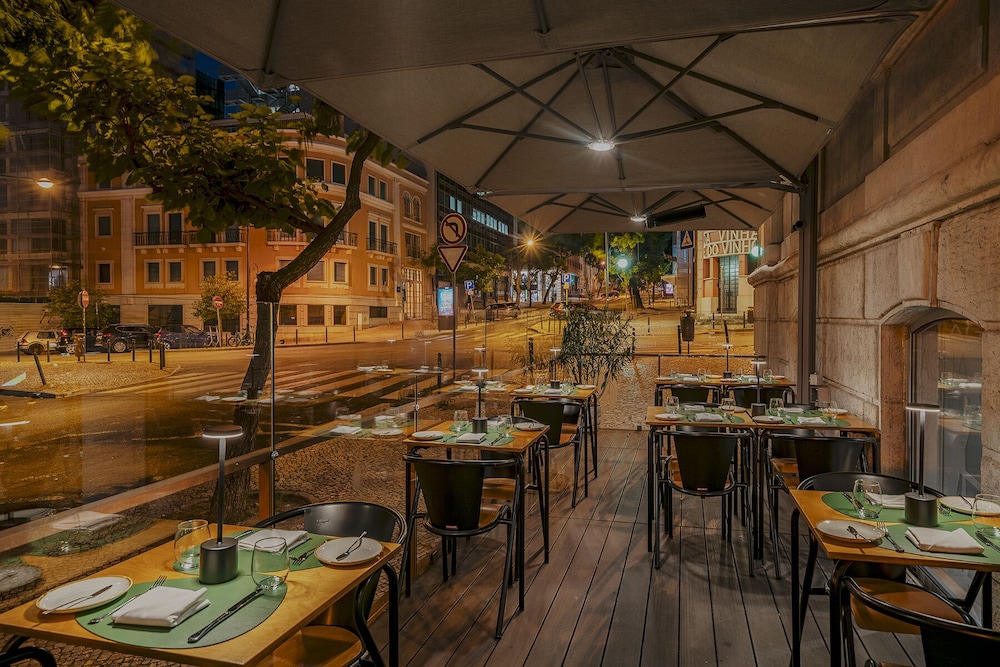 Hotel Vincci Liberdade — Restaurant & bars in Lisbon, Lisboa