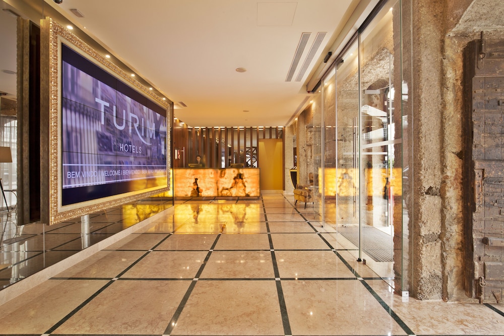 TURIM Terreiro do Paço Hotel — Hotel building in Lisbon, Lisboa