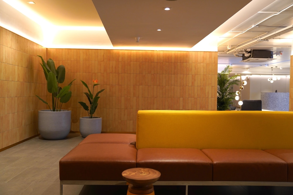 Viewplace Hotel & Residence — Restaurant & bars in Bangkok, Bangkok