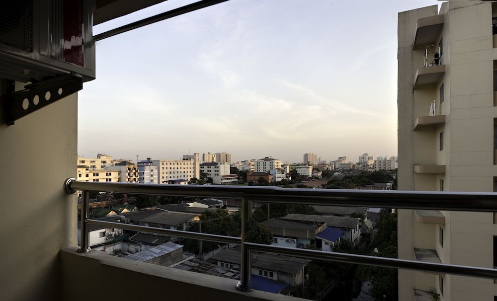 Viewplace Hotel & Residence — Hotel rooms in Bangkok, Bangkok