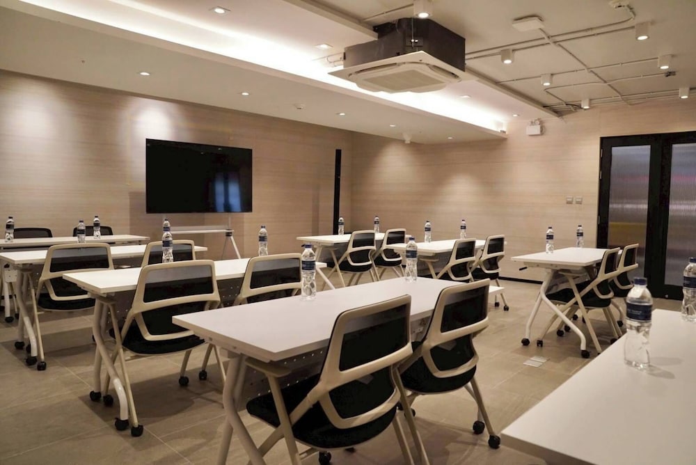 Viewplace Hotel & Residence — Hotel building in Bangkok, Bangkok