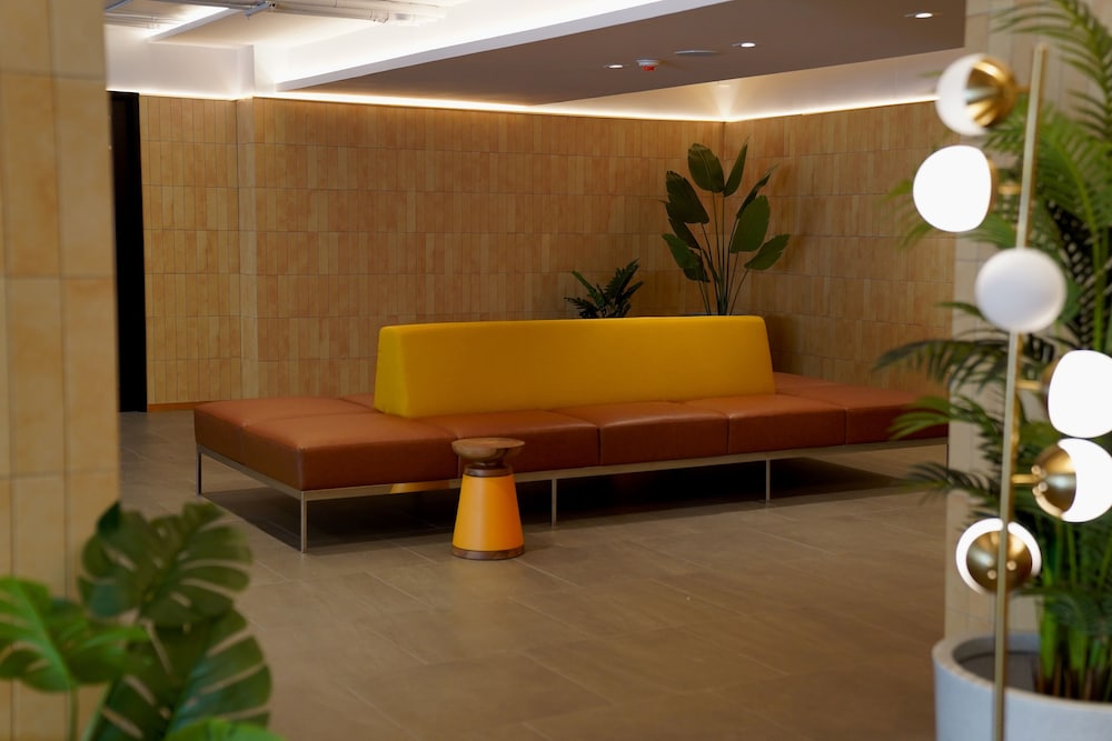 Viewplace Hotel & Residence — Restaurant & bars in Bangkok, Bangkok