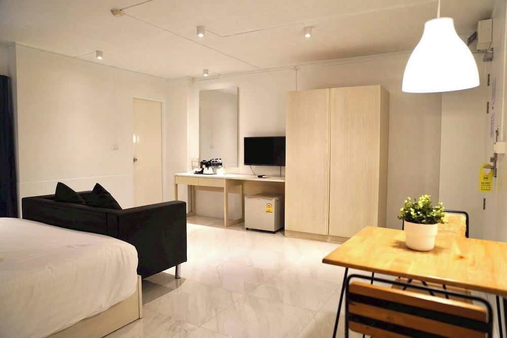 Viewplace Hotel & Residence — Hotel rooms in Bangkok, Bangkok