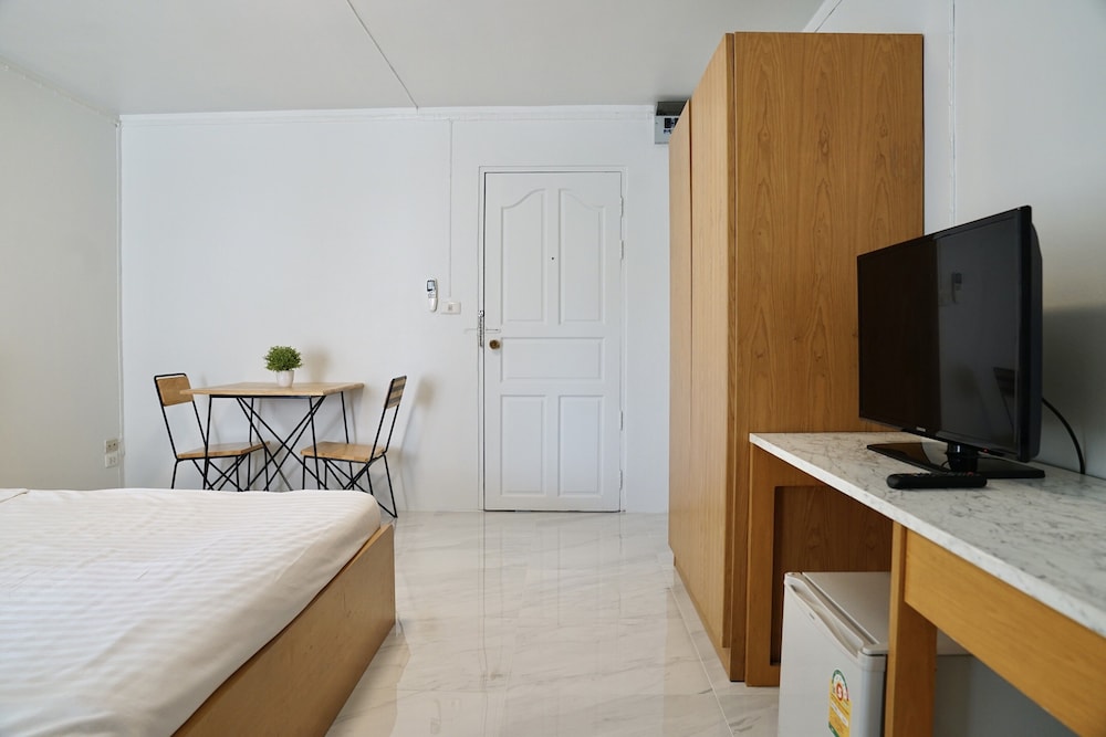 Viewplace Hotel & Residence — Hotel rooms in Bangkok, Bangkok