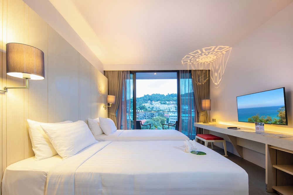 The Yama Hotel Phuket — Hotel rooms in Karon, Phuket Province