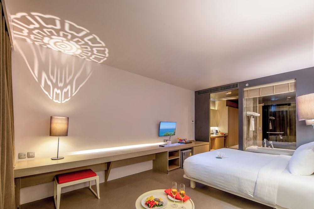 The Yama Hotel Phuket — Hotel rooms in Karon, Phuket Province