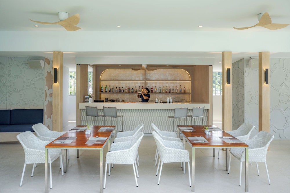 The Yama Hotel Phuket — Restaurant & bars in Karon, Phuket Province