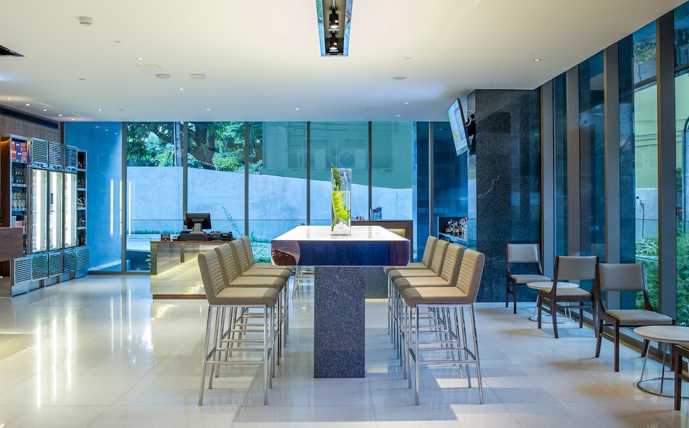 Amara Bangkok — Restaurant & bars in Bangkok, Bangkok