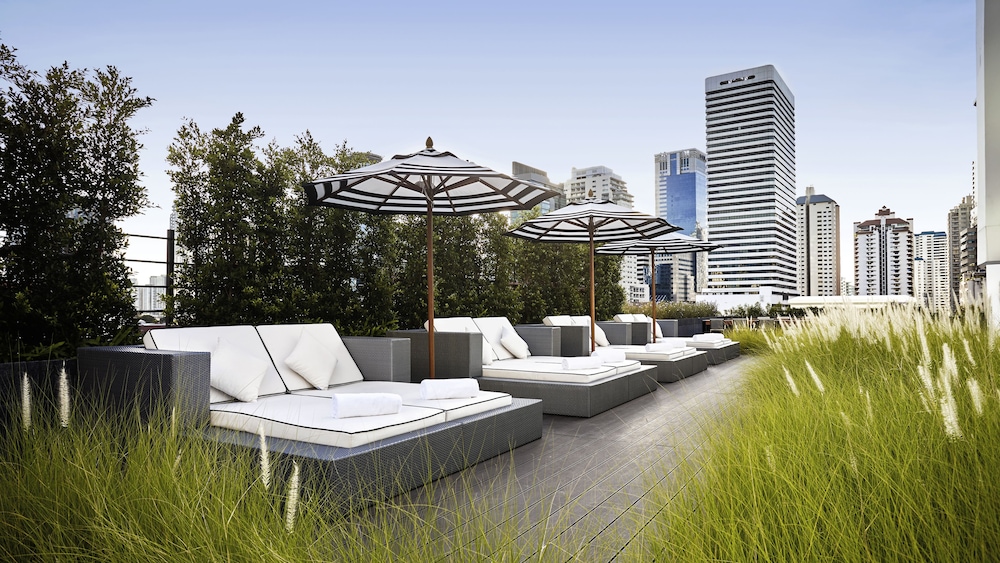 Mövenpick Hotel Sukhumvit 15 Bangkok — Sports & recreation in Bangkok, Bangkok
