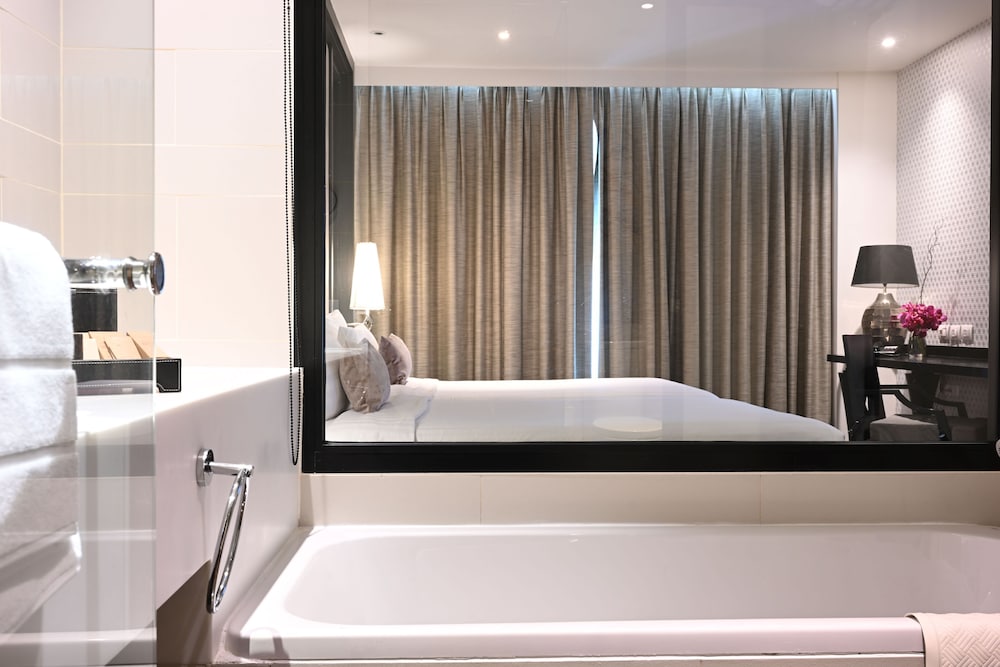 Mövenpick Hotel Sukhumvit 15 Bangkok — Hotel rooms in Bangkok, Bangkok