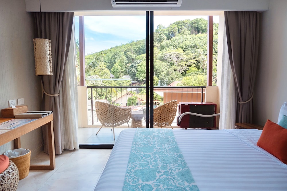 Bandara Beach Resort, Phuket — Rooms in Ko Lon, Phuket Province