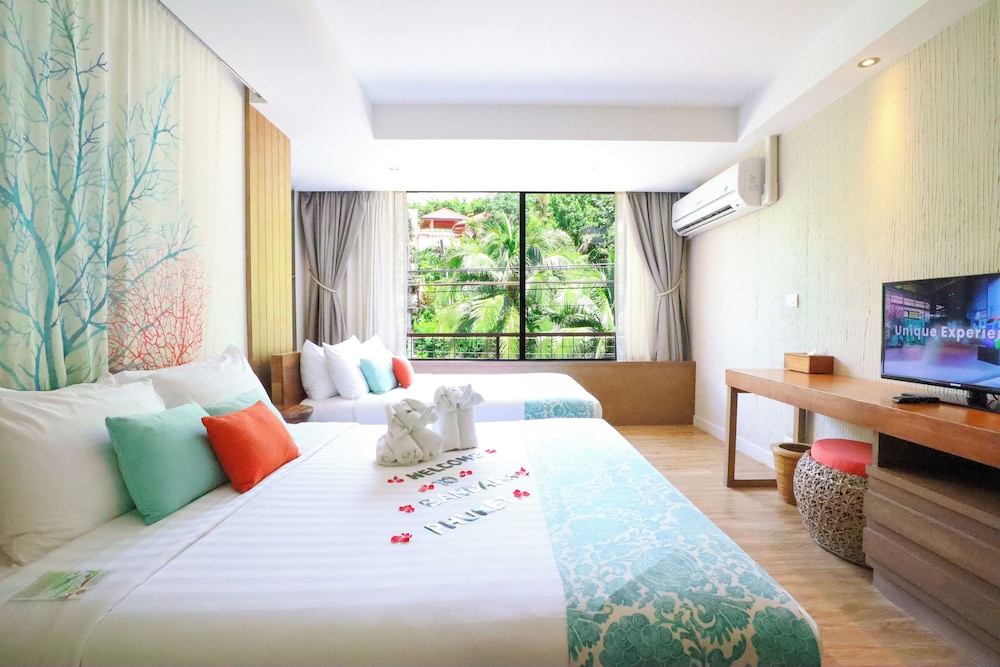 Bandara Beach Resort, Phuket — Rooms in Ko Lon, Phuket Province
