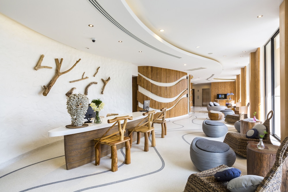 Bandara Beach Resort, Phuket — Shared spaces in Ko Lon, Phuket Province
