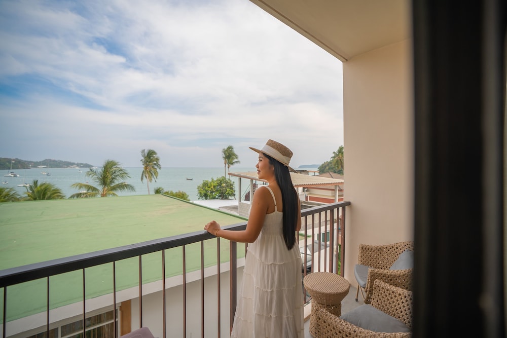 Bandara Beach Resort, Phuket — Rooms in Ko Lon, Phuket Province
