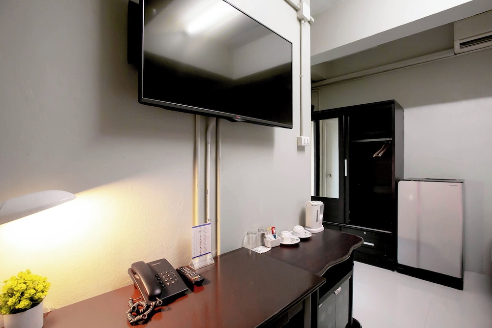 Annex Lumpini Bangkok — Hotel rooms in Bangkok, Bangkok
