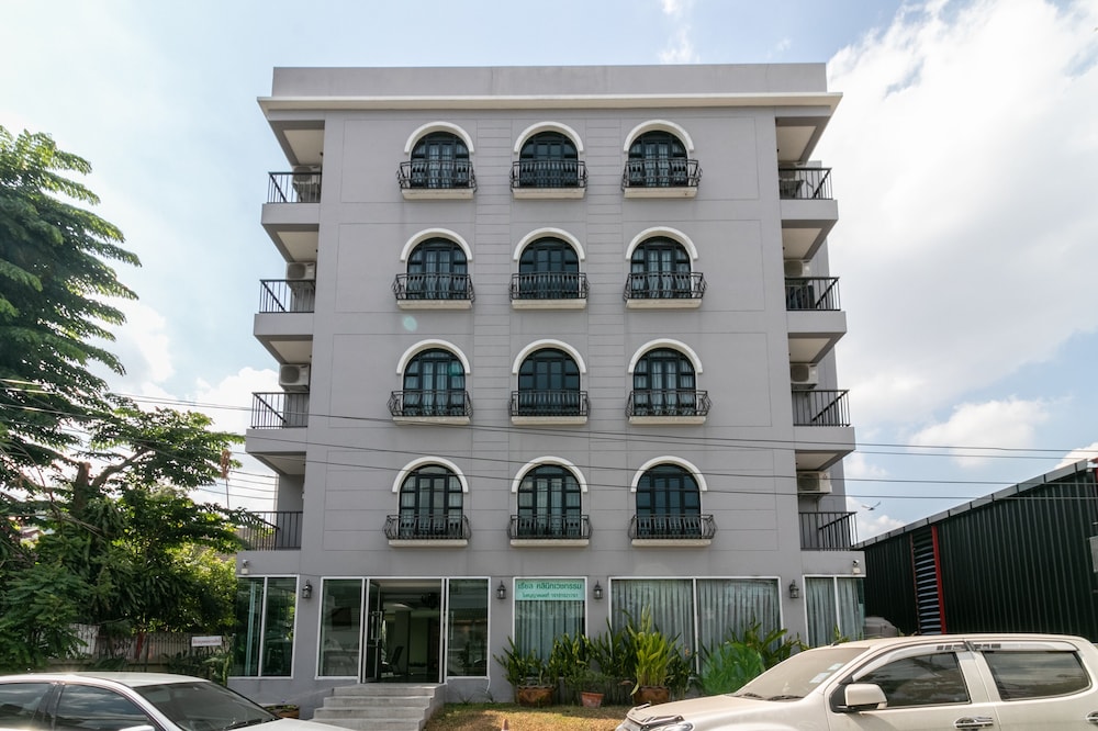 Resortel Lat Phrao 91 — Main photo in Bangkok, Bangkok