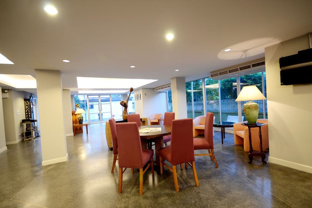 Resortel Lat Phrao 91 — Restaurant & bars in Bangkok, Bangkok