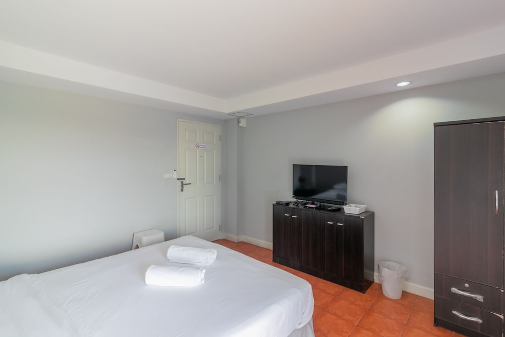 Resortel Lat Phrao 91 — Hotel rooms in Bangkok, Bangkok