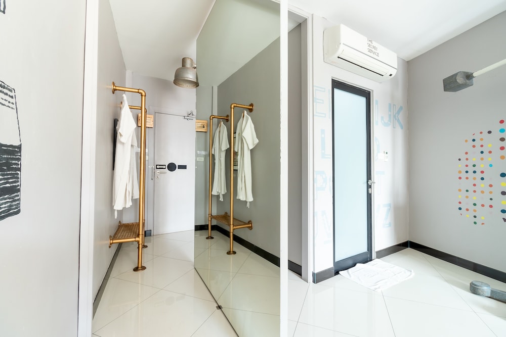 The Secret Service — Hotel rooms in Bangkok, Bangkok