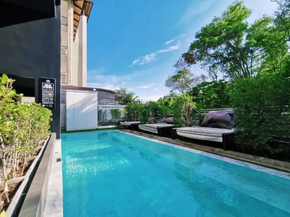 Blu Monkey Hub and Hotel Phuket