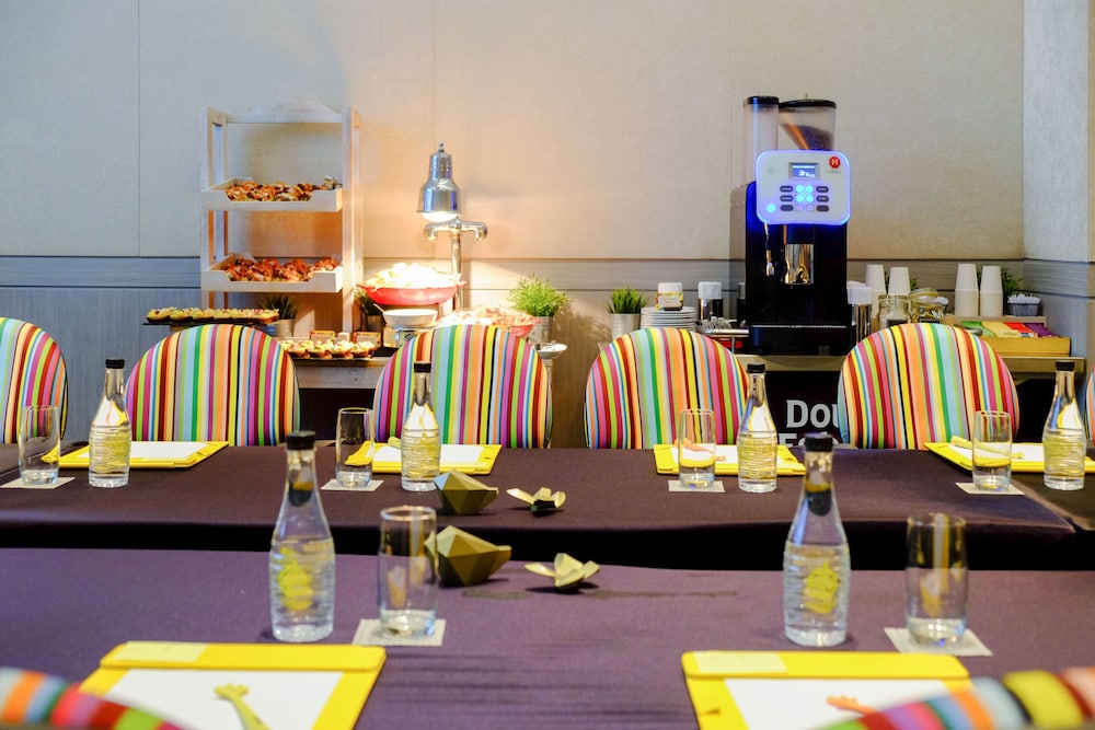 Cassia Phuket, part of Banyan Group — Restaurant & bars in Bang Tao Beach, Phuket Province