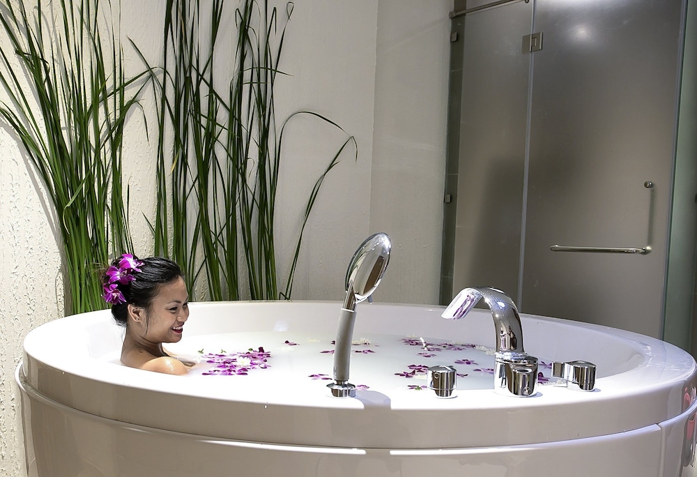 Centara Life Maris Resort Jomtien — Spa in Pattaya, Chonburi